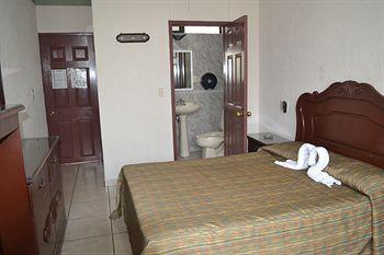 Hotel Costa Brava Guadalajara Buitenkant foto