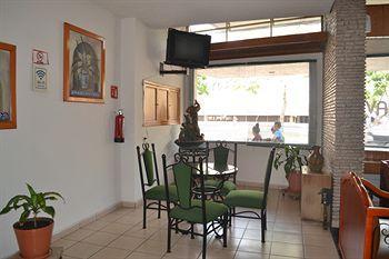Hotel Costa Brava Guadalajara Buitenkant foto